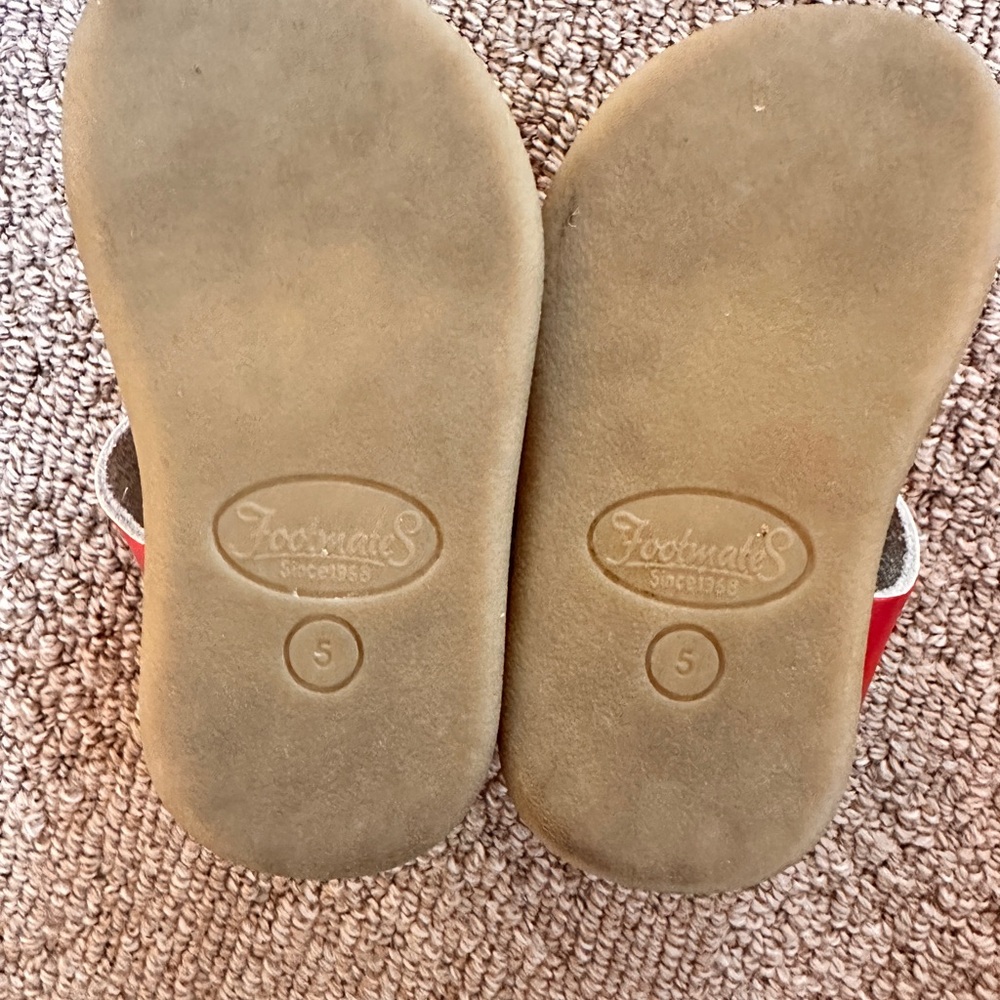 Footmates - Velcro Red Kids Sandals - Picture 2 of 3
